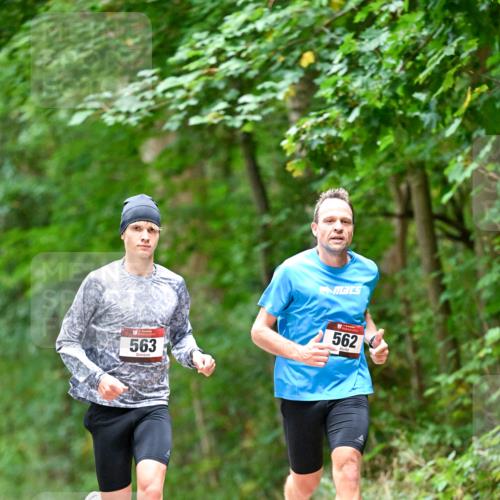11.10.2026 - Bramfelder Halbmarathon 2026 Dr. Thomas Lammeyer http://msf.ph/oto/10824033 11.10.2026 10:40:06 Laufen 563, 562 meine-sportfotos.de