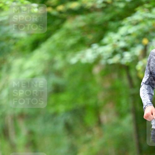11.10.2026 - Bramfelder Halbmarathon 2026 Dr. Thomas Lammeyer http://msf.ph/oto/10824064 11.10.2026 10:40:09 Laufen  meine-sportfotos.de