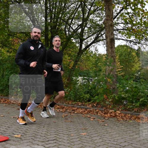 11.10.2026 - Bramfelder Halbmarathon 2026 J. Mangold http://msf.ph/oto/10824117 11.10.2026 10:40:31 Laufen 534, 649 meine-sportfotos.de