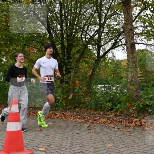 11.10.2026 - Bramfelder Halbmarathon 2026 J. Mangold http://msf.ph/oto/10824127 11.10.2026 10:40:55 Laufen 205, 293, 783, 784 meine-sportfotos.de