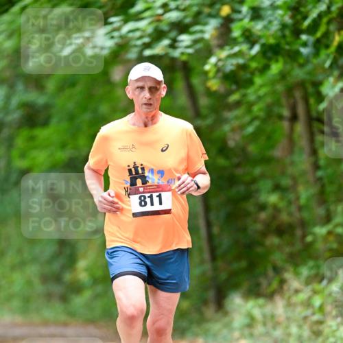 11.10.2026 - Bramfelder Halbmarathon 2026 Dr. Thomas Lammeyer http://msf.ph/oto/10824128 11.10.2026 10:41:24 Laufen 25, 811 meine-sportfotos.de