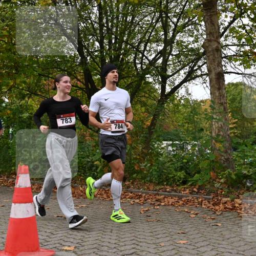 11.10.2026 - Bramfelder Halbmarathon 2026 J. Mangold http://msf.ph/oto/10824129 11.10.2026 10:40:55 Laufen 205, 293, 783, 784 meine-sportfotos.de