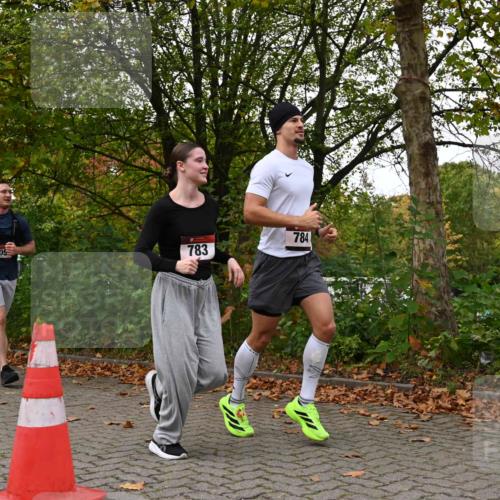 11.10.2026 - Bramfelder Halbmarathon 2026 J. Mangold http://msf.ph/oto/10824131 11.10.2026 10:40:55 Laufen 205, 293, 783, 784 meine-sportfotos.de