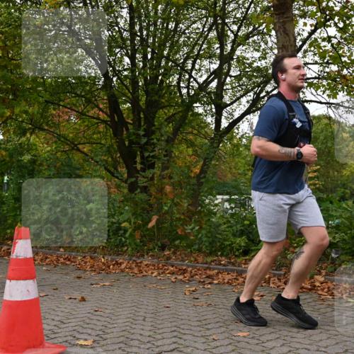 11.10.2026 - Bramfelder Halbmarathon 2026 J. Mangold http://msf.ph/oto/10824147 11.10.2026 10:40:57 Laufen 205, 293, 783, 784 meine-sportfotos.de