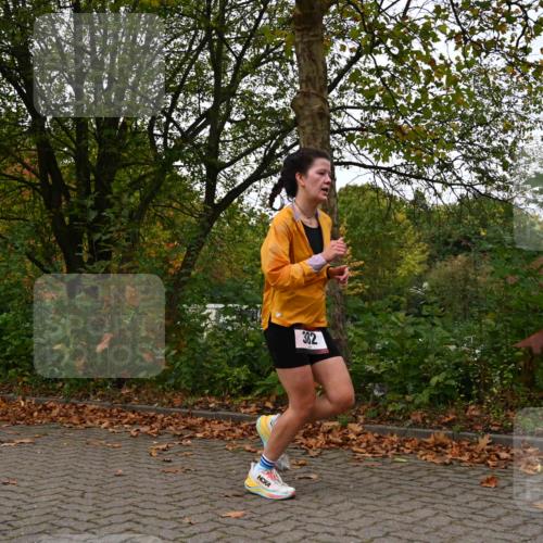 11.10.2026 - Bramfelder Halbmarathon 2026 J. Mangold http://msf.ph/oto/10824189 11.10.2026 10:41:16 Laufen 361, 382, 465 meine-sportfotos.de