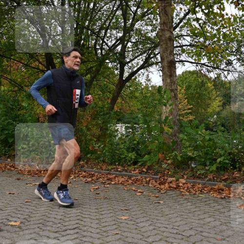 11.10.2026 - Bramfelder Halbmarathon 2026 J. Mangold http://msf.ph/oto/10824222 11.10.2026 10:42:00 Laufen 151, 585, 635 meine-sportfotos.de