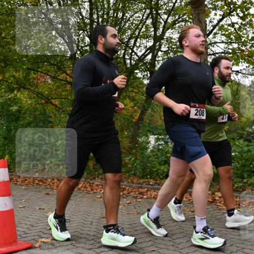 11.10.2026 - Bramfelder Halbmarathon 2026 J. Mangold http://msf.ph/oto/10824265 11.10.2026 10:42:27 Laufen 208, 216, 217, 531 meine-sportfotos.de