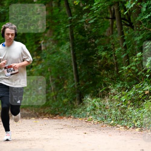 11.10.2026 - Bramfelder Halbmarathon 2026 Dr. Thomas Lammeyer http://msf.ph/oto/10824332 11.10.2026 10:42:19 Laufen 654 meine-sportfotos.de