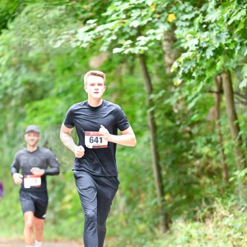 11.10.2026 - Bramfelder Halbmarathon 2026 Dr. Thomas Lammeyer http://msf.ph/oto/10824449 11.10.2026 10:42:58 Laufen 641 meine-sportfotos.de