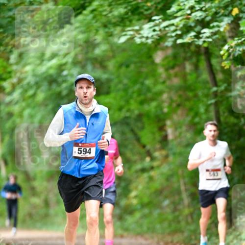 11.10.2026 - Bramfelder Halbmarathon 2026 Dr. Thomas Lammeyer http://msf.ph/oto/10824569 11.10.2026 10:43:39 Laufen 594, 22 meine-sportfotos.de