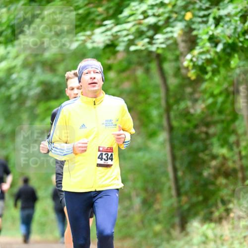 11.10.2026 - Bramfelder Halbmarathon 2026 Dr. Thomas Lammeyer http://msf.ph/oto/10824706 11.10.2026 10:44:45 Laufen 434 meine-sportfotos.de