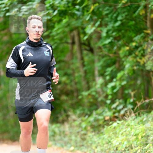 11.10.2026 - Bramfelder Halbmarathon 2026 Dr. Thomas Lammeyer http://msf.ph/oto/10824829 11.10.2026 10:45:43 Laufen 61 meine-sportfotos.de