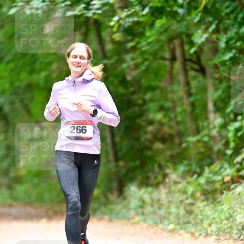 11.10.2026 - Bramfelder Halbmarathon 2026 Dr. Thomas Lammeyer http://msf.ph/oto/10824847 11.10.2026 10:45:47 Laufen 266 meine-sportfotos.de