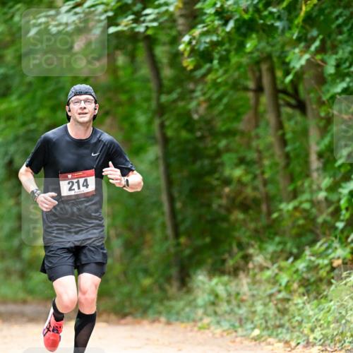 11.10.2026 - Bramfelder Halbmarathon 2026 Dr. Thomas Lammeyer http://msf.ph/oto/10824881 11.10.2026 10:45:56 Laufen 214 meine-sportfotos.de