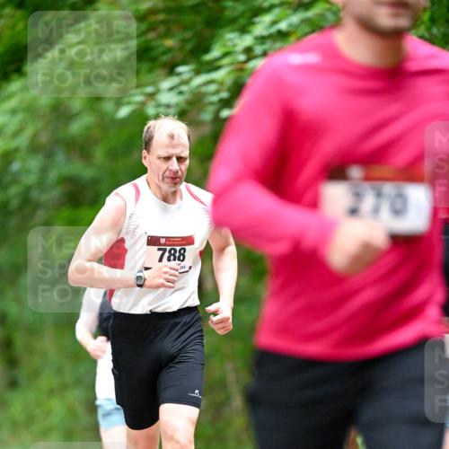 11.10.2026 - Bramfelder Halbmarathon 2026 Dr. Thomas Lammeyer http://msf.ph/oto/10825062 11.10.2026 10:47:22 Laufen 35, 788, 245, 270 meine-sportfotos.de