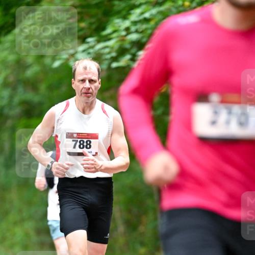 11.10.2026 - Bramfelder Halbmarathon 2026 Dr. Thomas Lammeyer http://msf.ph/oto/10825064 11.10.2026 10:47:22 Laufen 35, 788, 245, 270 meine-sportfotos.de