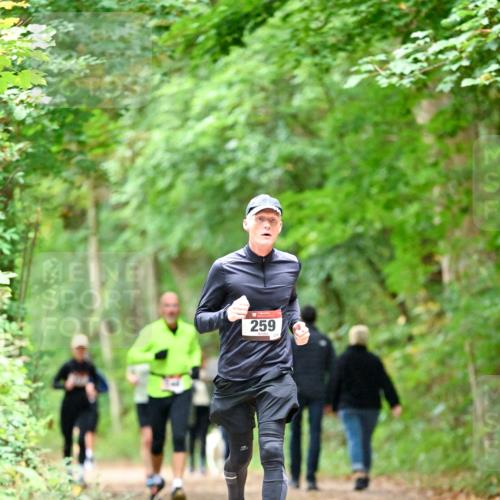 11.10.2026 - Bramfelder Halbmarathon 2026 Dr. Thomas Lammeyer http://msf.ph/oto/10825266 11.10.2026 10:48:52 Laufen 259 meine-sportfotos.de