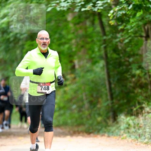 11.10.2026 - Bramfelder Halbmarathon 2026 Dr. Thomas Lammeyer http://msf.ph/oto/10825298 11.10.2026 10:48:57 Laufen 748 meine-sportfotos.de