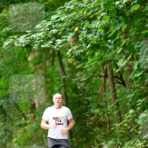 11.10.2026 - Bramfelder Halbmarathon 2026 Dr. Thomas Lammeyer http://msf.ph/oto/10825518 11.10.2026 10:50:20 Laufen 714 meine-sportfotos.de