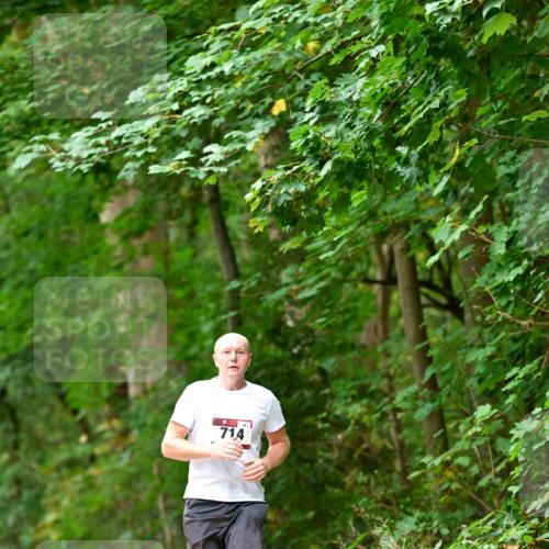 11.10.2026 - Bramfelder Halbmarathon 2026 Dr. Thomas Lammeyer http://msf.ph/oto/10825520 11.10.2026 10:50:20 Laufen 714 meine-sportfotos.de
