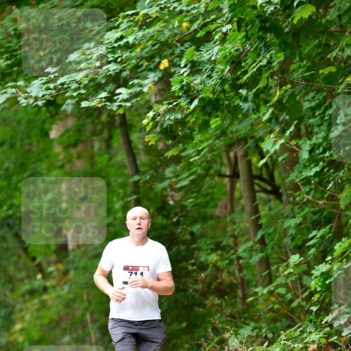 11.10.2026 - Bramfelder Halbmarathon 2026 Dr. Thomas Lammeyer http://msf.ph/oto/10825521 11.10.2026 10:50:20 Laufen 26, 711 meine-sportfotos.de