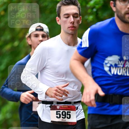 11.10.2026 - Bramfelder Halbmarathon 2026 Dr. Thomas Lammeyer http://msf.ph/oto/10825658 11.10.2026 10:50:52 Laufen 35, 595 meine-sportfotos.de
