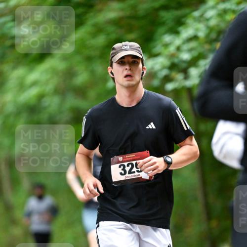 11.10.2026 - Bramfelder Halbmarathon 2026 Dr. Thomas Lammeyer http://msf.ph/oto/10825685 11.10.2026 10:50:58 Laufen 329 meine-sportfotos.de