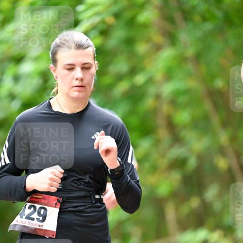 11.10.2026 - Bramfelder Halbmarathon 2026 Dr. Thomas Lammeyer http://msf.ph/oto/10825823 11.10.2026 10:51:40 Laufen 429 meine-sportfotos.de