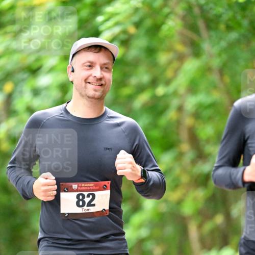 11.10.2026 - Bramfelder Halbmarathon 2026 Dr. Thomas Lammeyer http://msf.ph/oto/10825851 11.10.2026 10:51:46 Laufen 76, 35, 82 meine-sportfotos.de