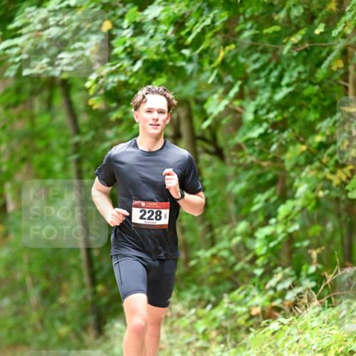 11.10.2026 - Bramfelder Halbmarathon 2026 Dr. Thomas Lammeyer http://msf.ph/oto/10825864 11.10.2026 10:51:53 Laufen 228 meine-sportfotos.de
