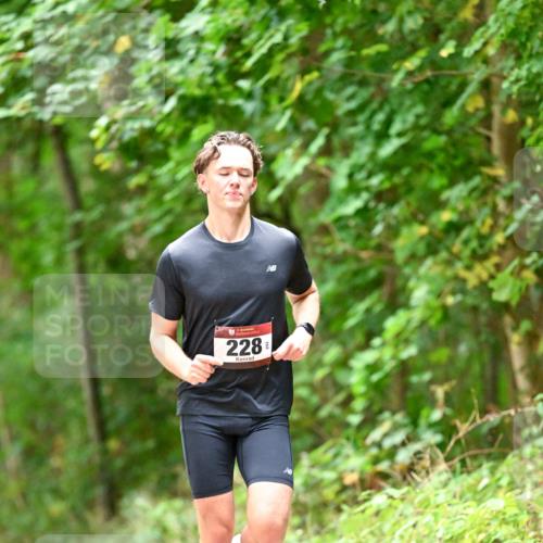11.10.2026 - Bramfelder Halbmarathon 2026 Dr. Thomas Lammeyer http://msf.ph/oto/10825866 11.10.2026 10:51:53 Laufen 228 meine-sportfotos.de