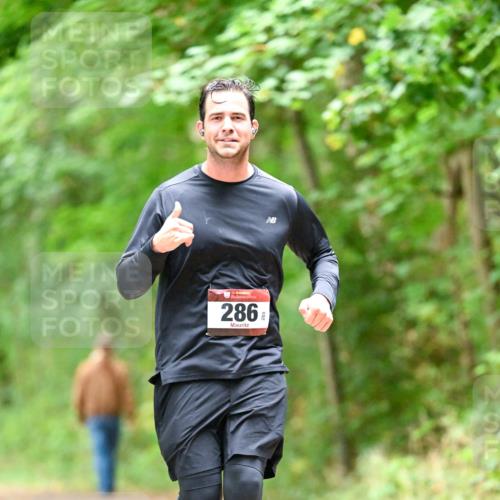 11.10.2026 - Bramfelder Halbmarathon 2026 Dr. Thomas Lammeyer http://msf.ph/oto/10826266 11.10.2026 10:54:19 Laufen 286 meine-sportfotos.de