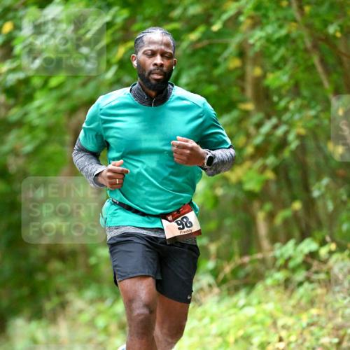 11.10.2026 - Bramfelder Halbmarathon 2026 Dr. Thomas Lammeyer http://msf.ph/oto/10826346 11.10.2026 10:55:11 Laufen 98 meine-sportfotos.de