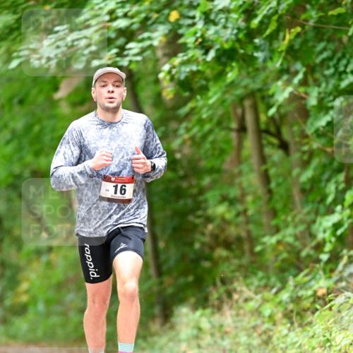 11.10.2026 - Bramfelder Halbmarathon 2026 Dr. Thomas Lammeyer http://msf.ph/oto/10826718 11.10.2026 10:58:10 Laufen 16 meine-sportfotos.de