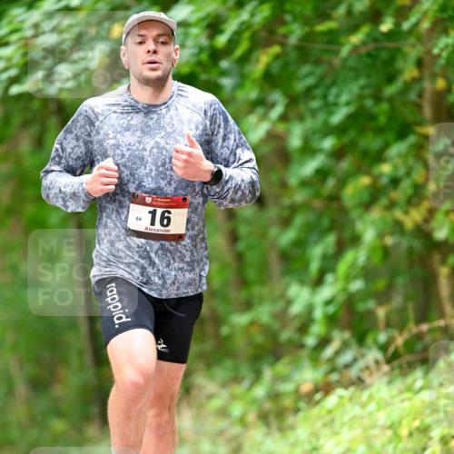 11.10.2026 - Bramfelder Halbmarathon 2026 Dr. Thomas Lammeyer http://msf.ph/oto/10826726 11.10.2026 10:58:11 Laufen 64, 16 meine-sportfotos.de
