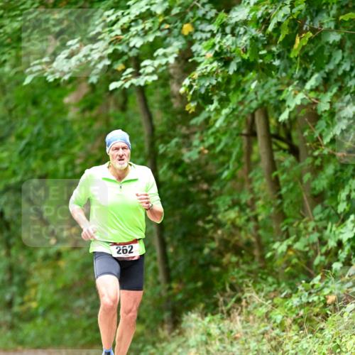 11.10.2026 - Bramfelder Halbmarathon 2026 Dr. Thomas Lammeyer http://msf.ph/oto/10826904 11.10.2026 10:59:29 Laufen 262 meine-sportfotos.de