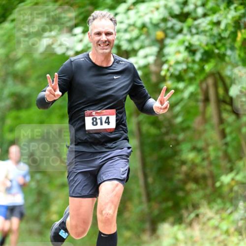 11.10.2026 - Bramfelder Halbmarathon 2026 Dr. Thomas Lammeyer http://msf.ph/oto/10826978 11.10.2026 10:59:50 Laufen 814 meine-sportfotos.de