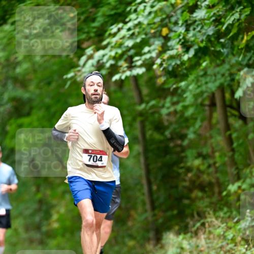 11.10.2026 - Bramfelder Halbmarathon 2026 Dr. Thomas Lammeyer http://msf.ph/oto/10826988 11.10.2026 10:59:54 Laufen 704 meine-sportfotos.de