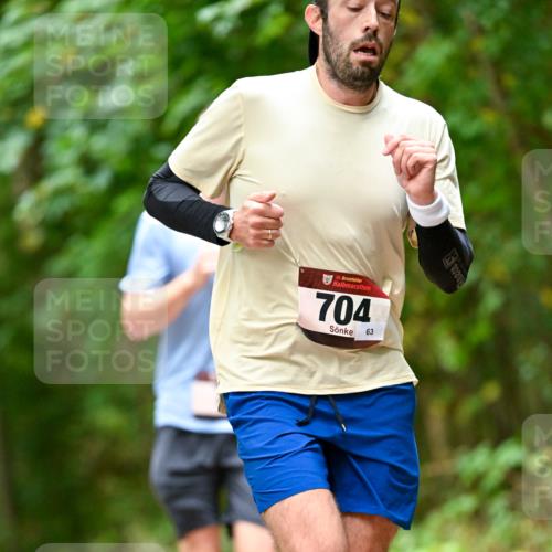 11.10.2026 - Bramfelder Halbmarathon 2026 Dr. Thomas Lammeyer http://msf.ph/oto/10827004 11.10.2026 10:59:56 Laufen 35, 704, 63 meine-sportfotos.de