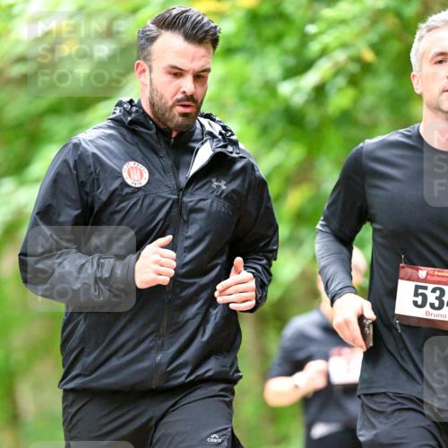 11.10.2026 - Bramfelder Halbmarathon 2026 Dr. Thomas Lammeyer http://msf.ph/oto/10827094 11.10.2026 11:00:33 Laufen 1910, 35, 53 meine-sportfotos.de