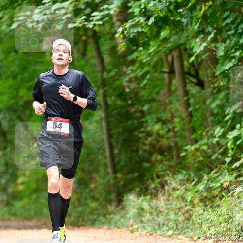 11.10.2026 - Bramfelder Halbmarathon 2026 Dr. Thomas Lammeyer http://msf.ph/oto/10827104 11.10.2026 11:00:36 Laufen 54 meine-sportfotos.de