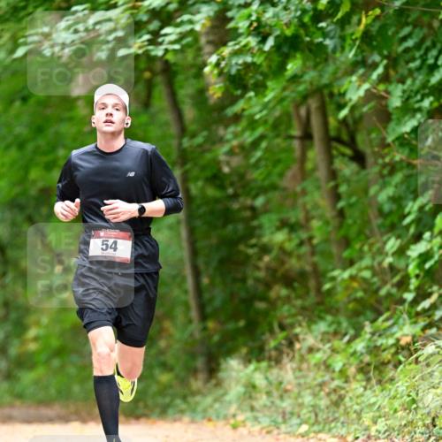 11.10.2026 - Bramfelder Halbmarathon 2026 Dr. Thomas Lammeyer http://msf.ph/oto/10827105 11.10.2026 11:00:36 Laufen 54 meine-sportfotos.de