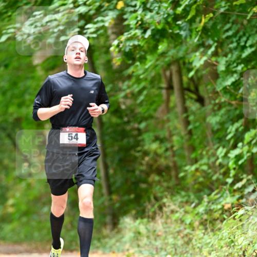 11.10.2026 - Bramfelder Halbmarathon 2026 Dr. Thomas Lammeyer http://msf.ph/oto/10827107 11.10.2026 11:00:37 Laufen 54 meine-sportfotos.de