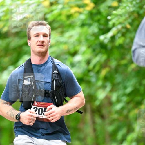 11.10.2026 - Bramfelder Halbmarathon 2026 Dr. Thomas Lammeyer http://msf.ph/oto/10827118 11.10.2026 11:00:47 Laufen 35, 205 meine-sportfotos.de