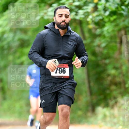 11.10.2026 - Bramfelder Halbmarathon 2026 Dr. Thomas Lammeyer http://msf.ph/oto/10827201 11.10.2026 11:01:13 Laufen 8, 796 meine-sportfotos.de
