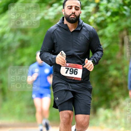11.10.2026 - Bramfelder Halbmarathon 2026 Dr. Thomas Lammeyer http://msf.ph/oto/10827204 11.10.2026 11:01:13 Laufen 35, 796 meine-sportfotos.de