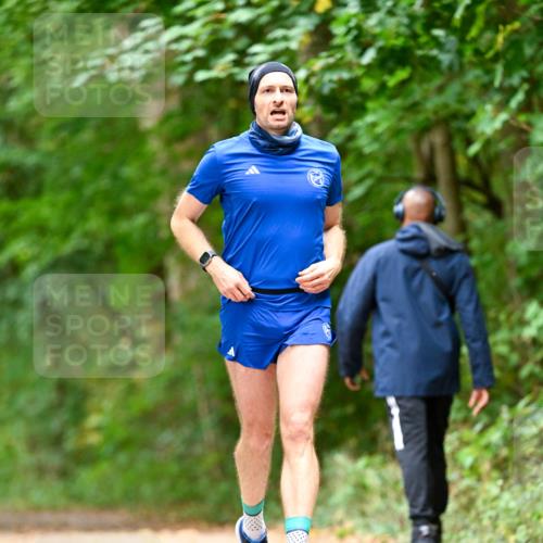 11.10.2026 - Bramfelder Halbmarathon 2026 Dr. Thomas Lammeyer http://msf.ph/oto/10827218 11.10.2026 11:01:16 Laufen  meine-sportfotos.de