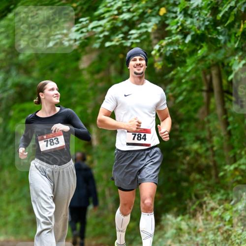 11.10.2026 - Bramfelder Halbmarathon 2026 Dr. Thomas Lammeyer http://msf.ph/oto/10827255 11.10.2026 11:01:26 Laufen 783, 784 meine-sportfotos.de