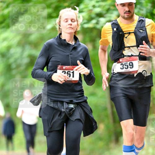 11.10.2026 - Bramfelder Halbmarathon 2026 Dr. Thomas Lammeyer http://msf.ph/oto/10827317 11.10.2026 11:01:39 Laufen 361, 359 meine-sportfotos.de