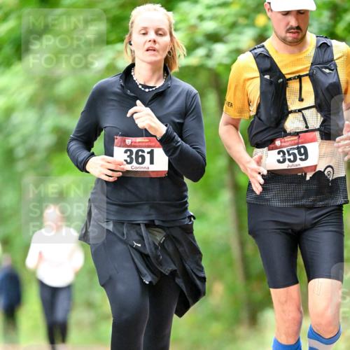 11.10.2026 - Bramfelder Halbmarathon 2026 Dr. Thomas Lammeyer http://msf.ph/oto/10827318 11.10.2026 11:01:39 Laufen 361, 359 meine-sportfotos.de